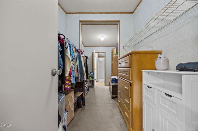 102 Foxtree Court, Benson, NC 27504