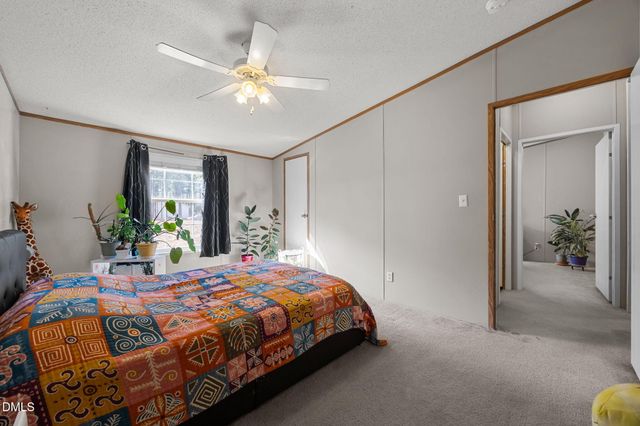 102 Foxtree Court, Benson, NC 27504