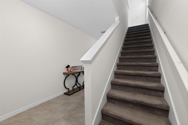 32597 CANYONLANDS DRIVE, Wesley Chapel, FL 33543