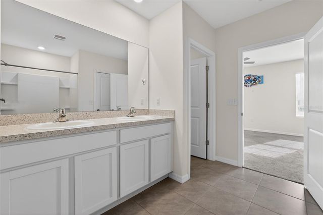 32597 CANYONLANDS DRIVE, Wesley Chapel, FL 33543