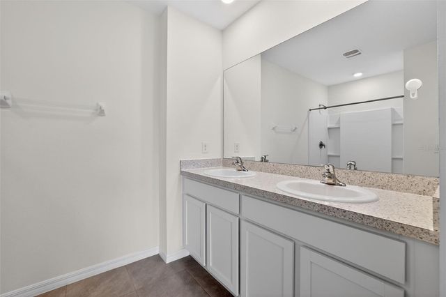 32597 CANYONLANDS DRIVE, Wesley Chapel, FL 33543