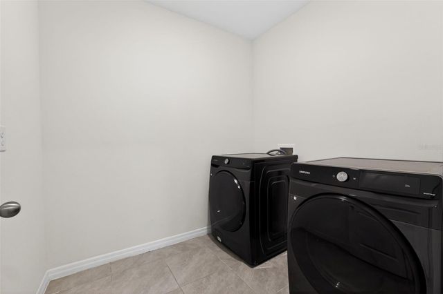 32597 CANYONLANDS DRIVE, Wesley Chapel, FL 33543