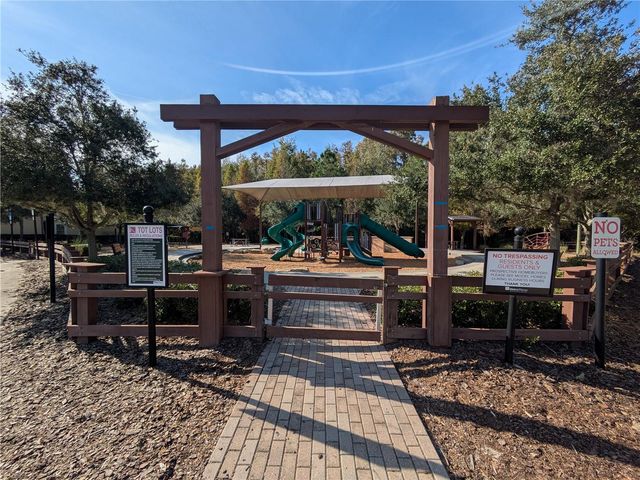 32597 CANYONLANDS DRIVE, Wesley Chapel, FL 33543