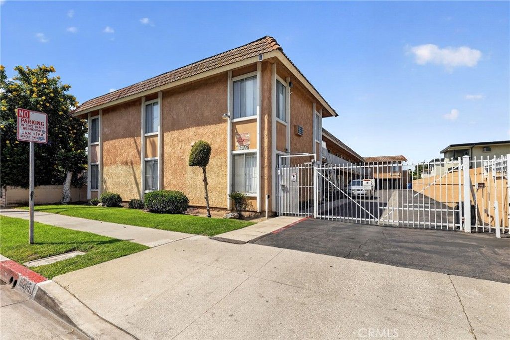 16205 Cornuta Ave 2, Bellflower, CA 90706