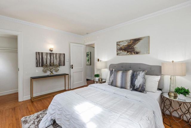 212 Gilbert Avenue, Menlo Park, CA 94025