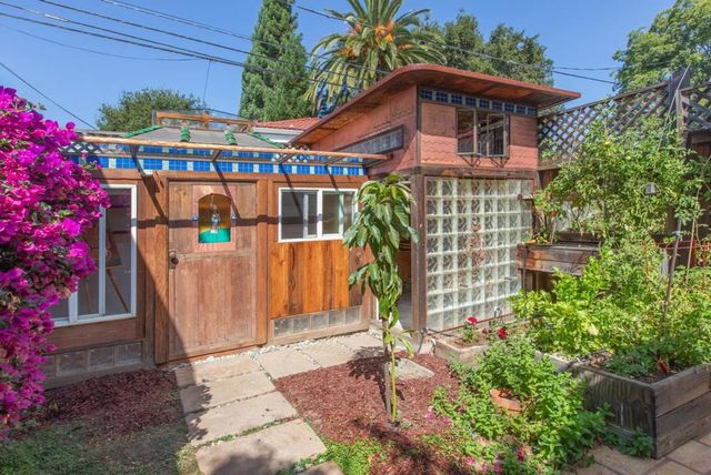 212 Gilbert Avenue, Menlo Park, CA 94025