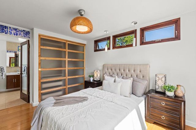 212 Gilbert Avenue, Menlo Park, CA 94025