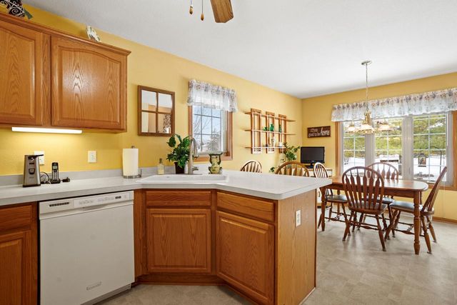 5015 Kingdom COURT, Racine, WI 53402