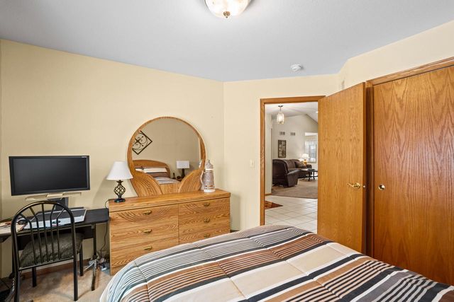 5015 Kingdom COURT, Racine, WI 53402