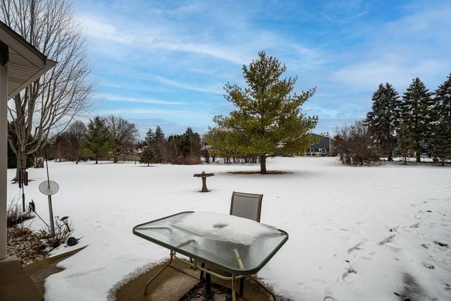 5015 Kingdom COURT, Racine, WI 53402