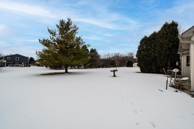 5015 Kingdom COURT, Racine, WI 53402