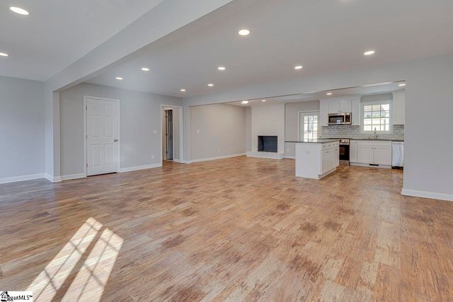 120 Ponderosa Drive, Simpsonville, SC 29681