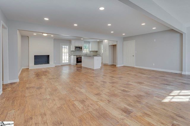 120 Ponderosa Drive, Simpsonville, SC 29681