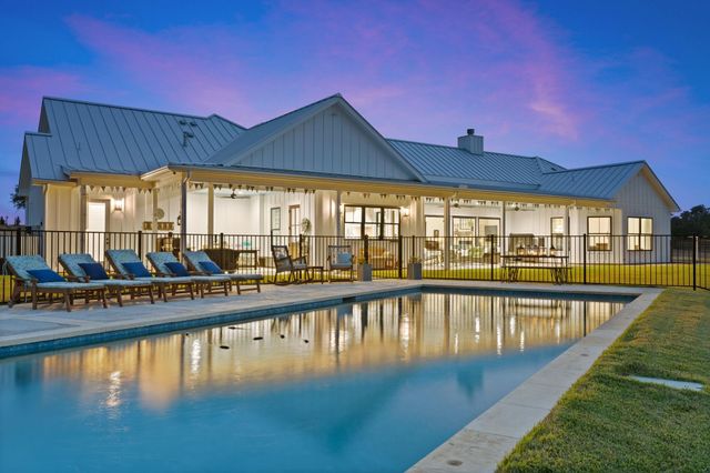 452 Southwick Ranch RD, Johnson City, TX 78636