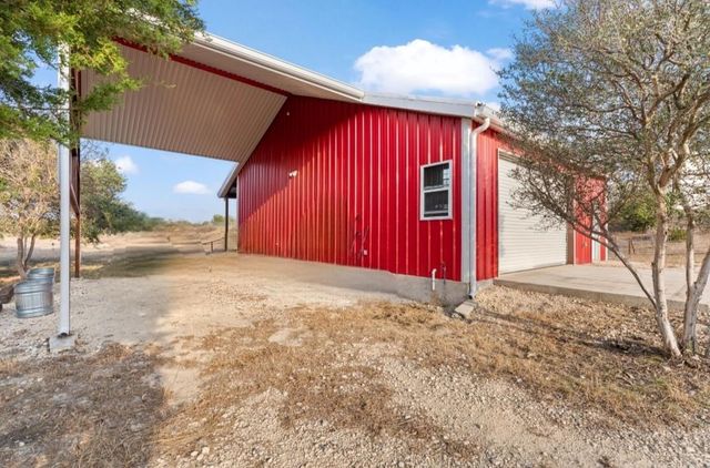 452 Southwick Ranch RD, Johnson City, TX 78636