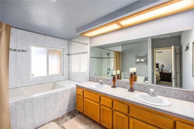 16403 El Centro Street, Hesperia, CA 92345