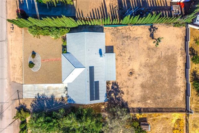 16403 El Centro Street, Hesperia, CA 92345