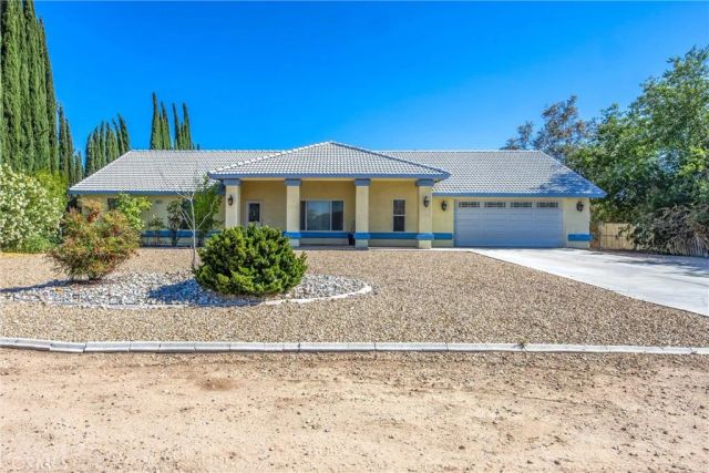 16403 El Centro Street, Hesperia, CA 92345