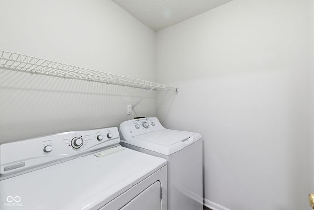 3448 Waterloo Drive, Indianapolis, IN 46268