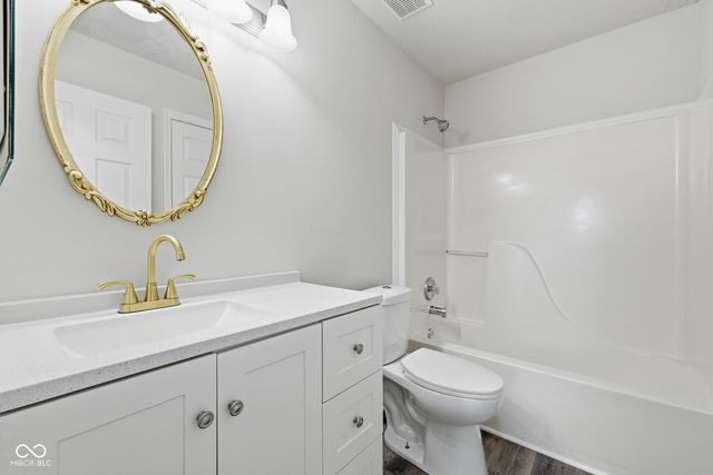 3448 Waterloo Drive, Indianapolis, IN 46268