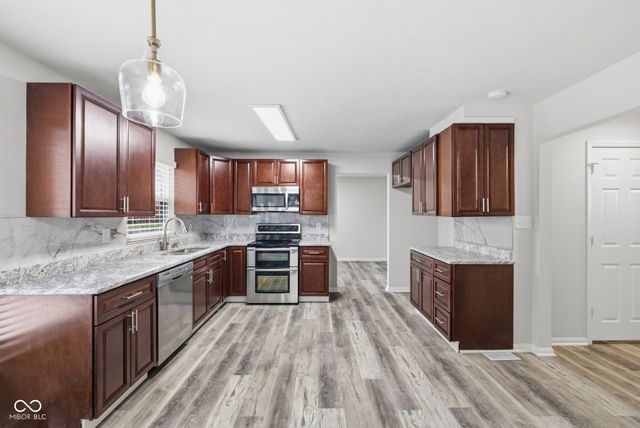 3448 Waterloo Drive, Indianapolis, IN 46268