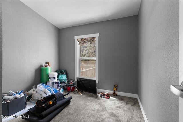 741 Berry Patch Lp, Athol, ID 83801