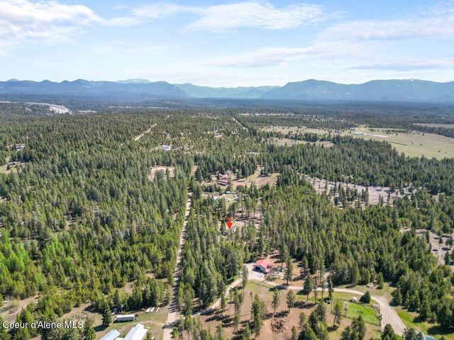 741 Berry Patch Lp, Athol, ID 83801