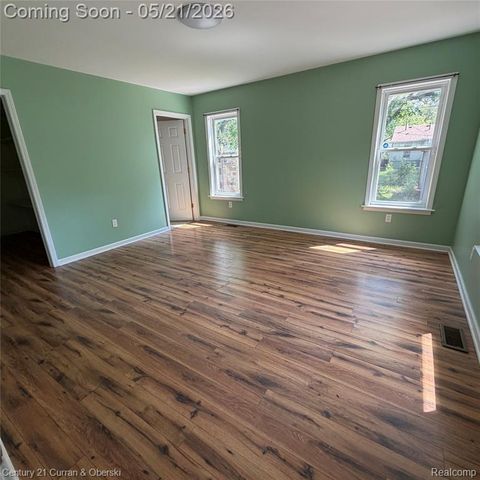 2316 Harris Street, Ferndale, MI 48220