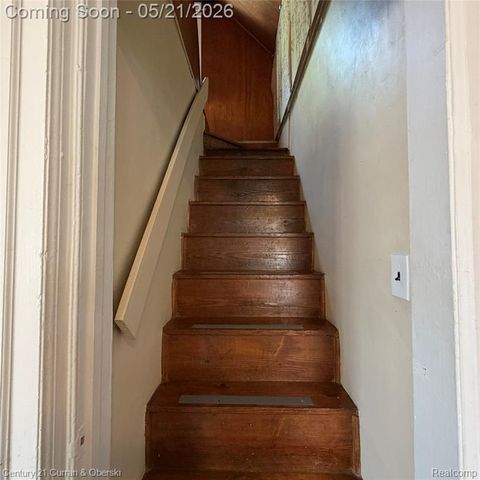 2316 Harris Street, Ferndale, MI 48220