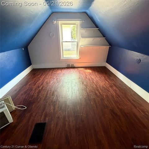 2316 Harris Street, Ferndale, MI 48220