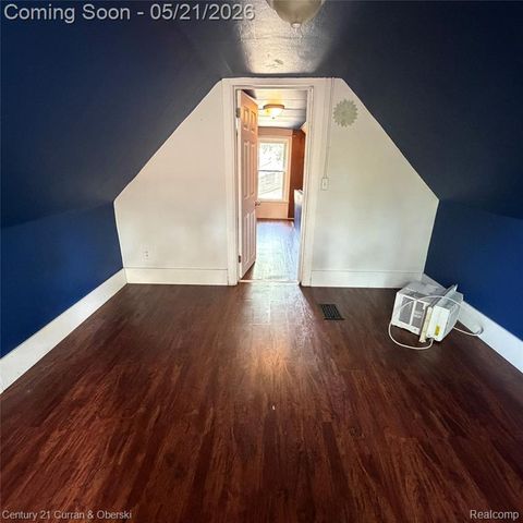 2316 Harris Street, Ferndale, MI 48220