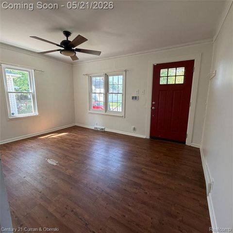 2316 Harris Street, Ferndale, MI 48220
