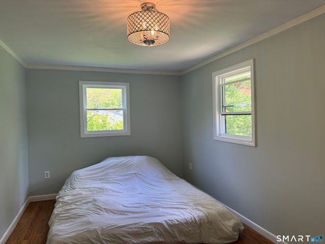 16 Crestview Terrace, Wallingford, CT 06492