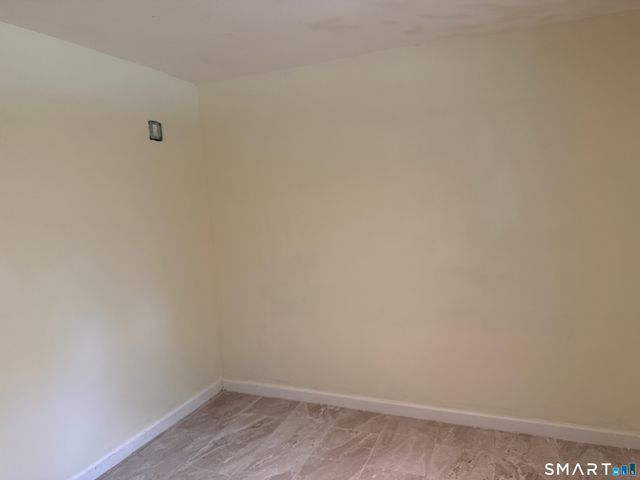 16 Crestview Terrace, Wallingford, CT 06492