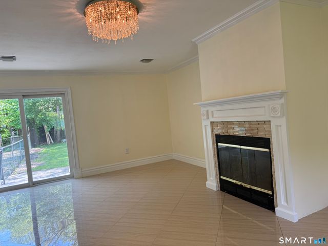 16 Crestview Terrace, Wallingford, CT 06492