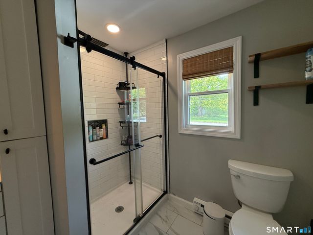 16 Crestview Terrace, Wallingford, CT 06492