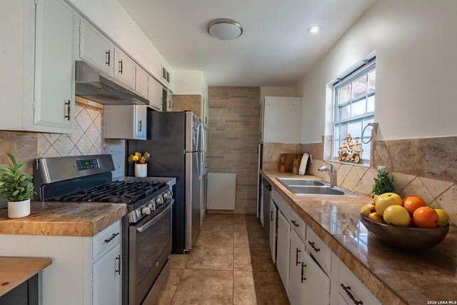 607 Colwyn Pass, San Antonio, TX 78216