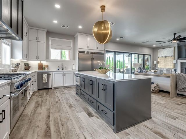 6205 NW 154th Circle, Edmond, OK 73013