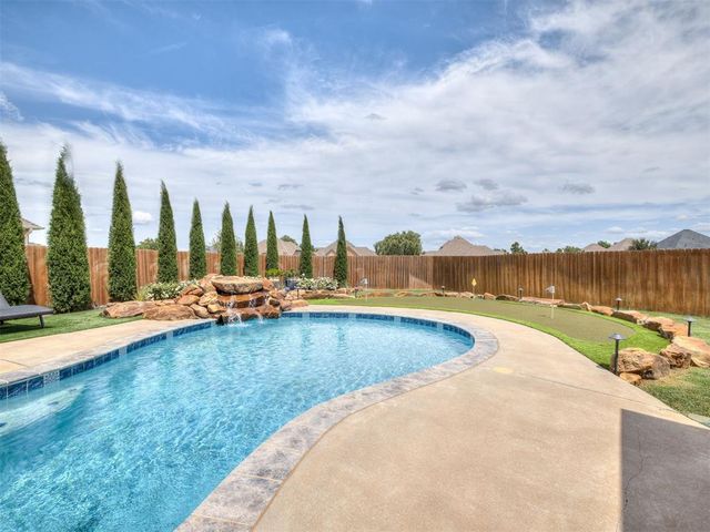 6205 NW 154th Circle, Edmond, OK 73013