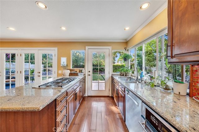 14751 Deer Park St, Irvine, CA 92604