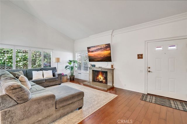 14751 Deer Park St, Irvine, CA 92604