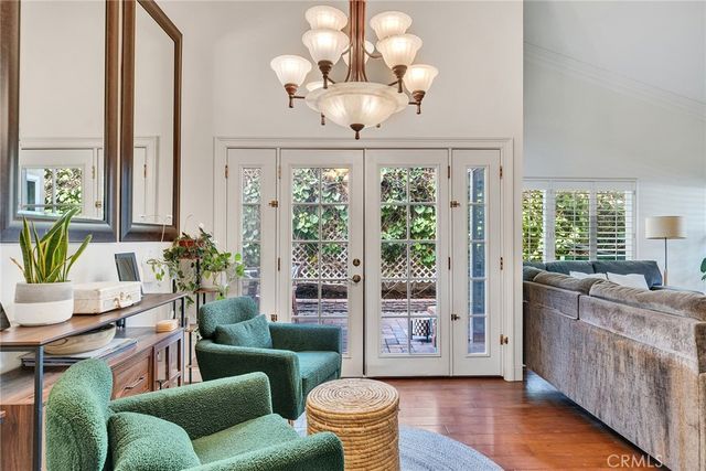 14751 Deer Park St, Irvine, CA 92604