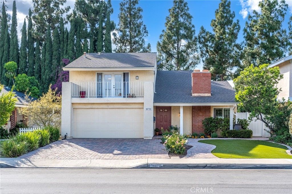Image 1 of property listing at 14751 Deer Park St, Irvine, CA 92604