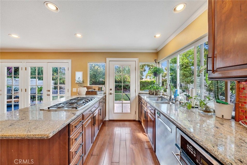 Image 13 of property listing at 14751 Deer Park St, Irvine, CA 92604