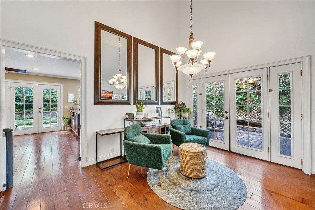 Image 3 of property listing at 14751 Deer Park St, Irvine, CA 92604