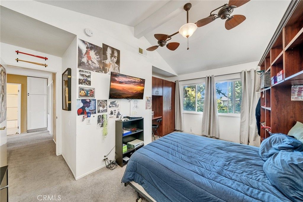 Image 37 of property listing at 14751 Deer Park St, Irvine, CA 92604