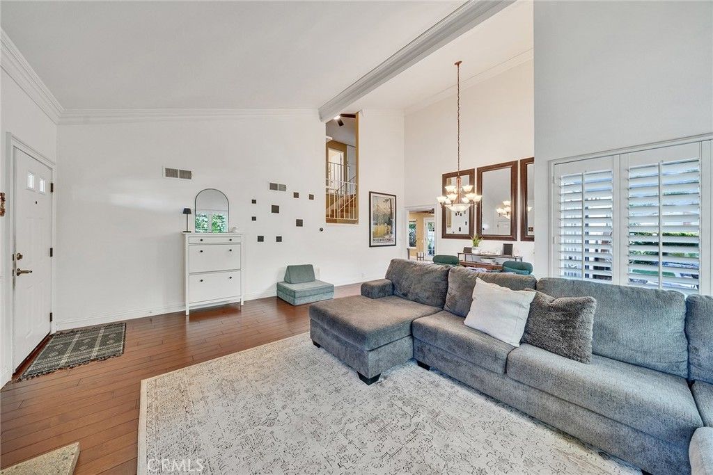 Image 8 of property listing at 14751 Deer Park St, Irvine, CA 92604