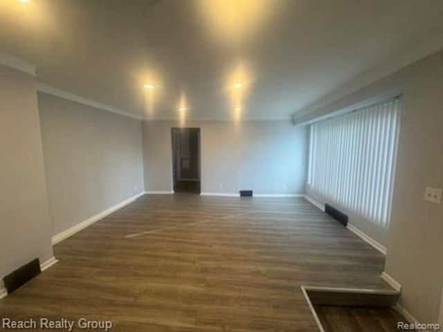 18110 Harlow Street, Detroit, MI 48235