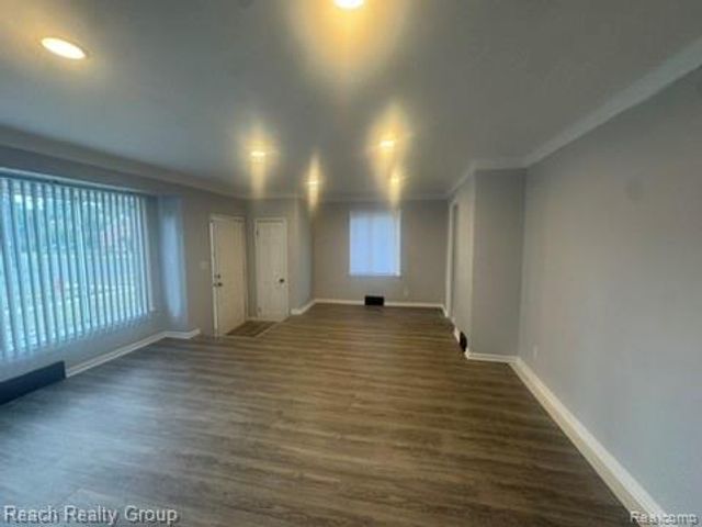 18110 Harlow Street, Detroit, MI 48235