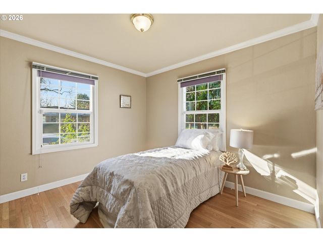 1403 18TH Ave, Longview, WA 98632